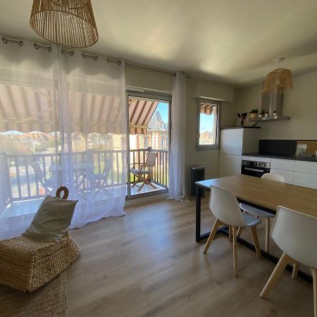 Hyper Centre - 2 Pieces Tout Confort - Terrasse - Ascenseur - Кабур Екстер'єр фото